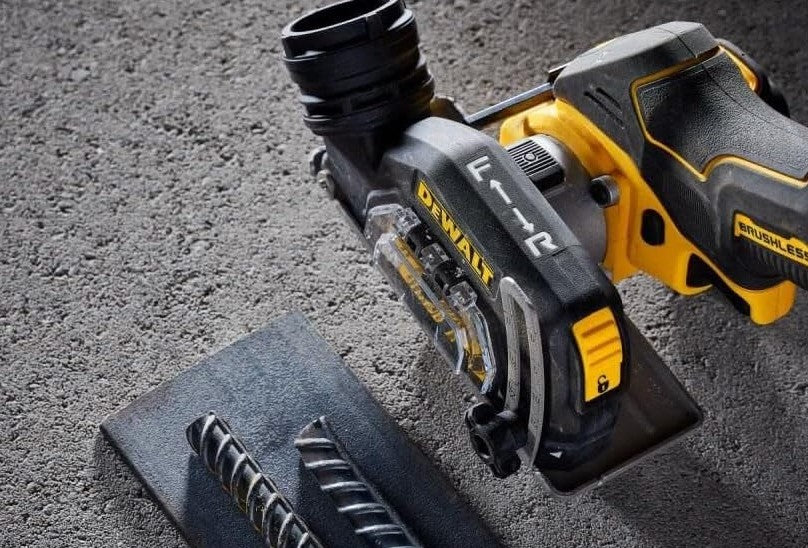 DEWALT 20V MAX XR Cut Off Tool, Brushless and Compact, Bare Tool Only (DCS438B)